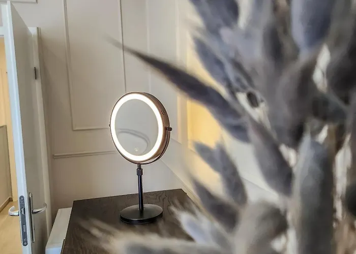 Geli Homes L1 - 2x Zimmer, 2x Kingsize Bett, 1 Bis 4 Personen, Parkplatz, Tv, Wifi, Kueche, Kaffee, Tee Appartement