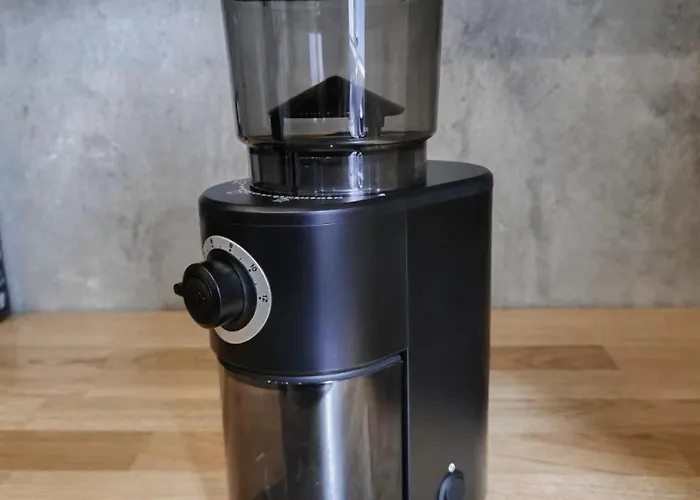 Geli Homes L1 - 2x Zimmer, 2x Kingsize Bett, 1 Bis 4 Personen, Parkplatz, Tv, Wifi, Kueche, Kaffee, Tee 吕嫩