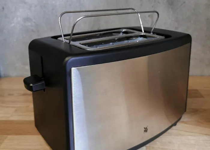 Geli Homes L1 - 2x Zimmer, 2x Kingsize Bett, 1 Bis 4 Personen, Parkplatz, Tv, Wifi, Kueche, Kaffee, Tee *